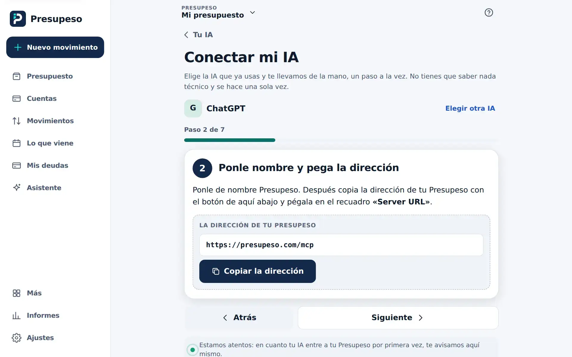 El paso de ChatGPT donde se copia la dirección para pegarla en «Server URL»